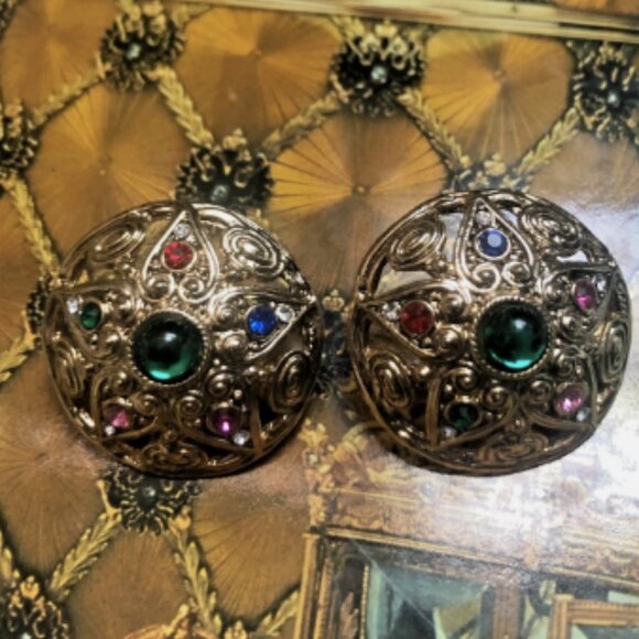 Vtg Anne Klein Gripoix multicolor Cabochon glass designer runway Clip Earrings - Picture 1 of 9
